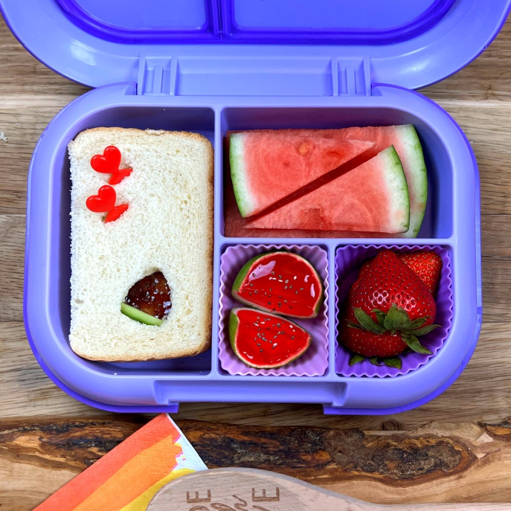 https://teukocom.files.wordpress.com/2023/06/teuko-kids-lunchbox-ideas-bento-school-lunch-food-watermelon-slices-1.jpg?w=1024